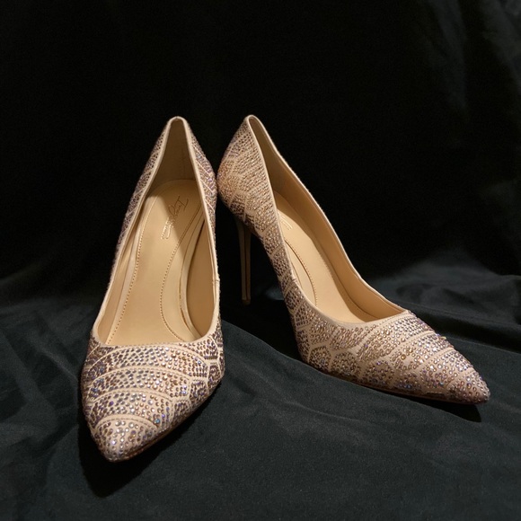 Vince Camuto Olivier pumps - Picture 5 of 5